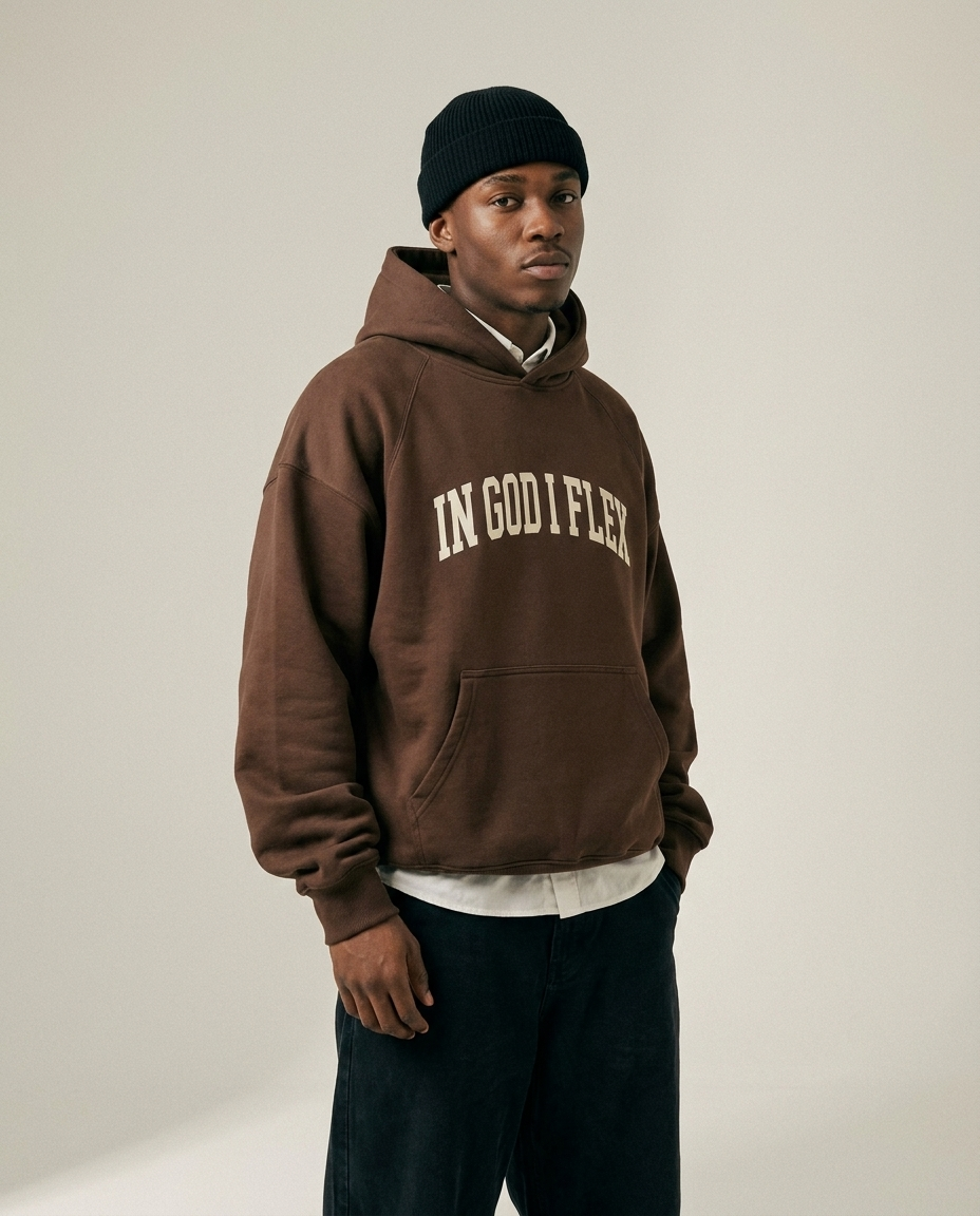 IGIF PREMIUM Heavyweight Hoodie chocolate brown - on model